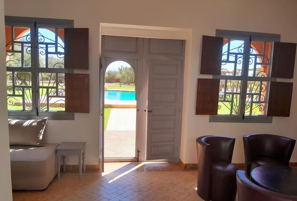 Villa Agora, Villa A La Campagne Proche Marrakech Sidi Abdallah Ghiat Exterior photo