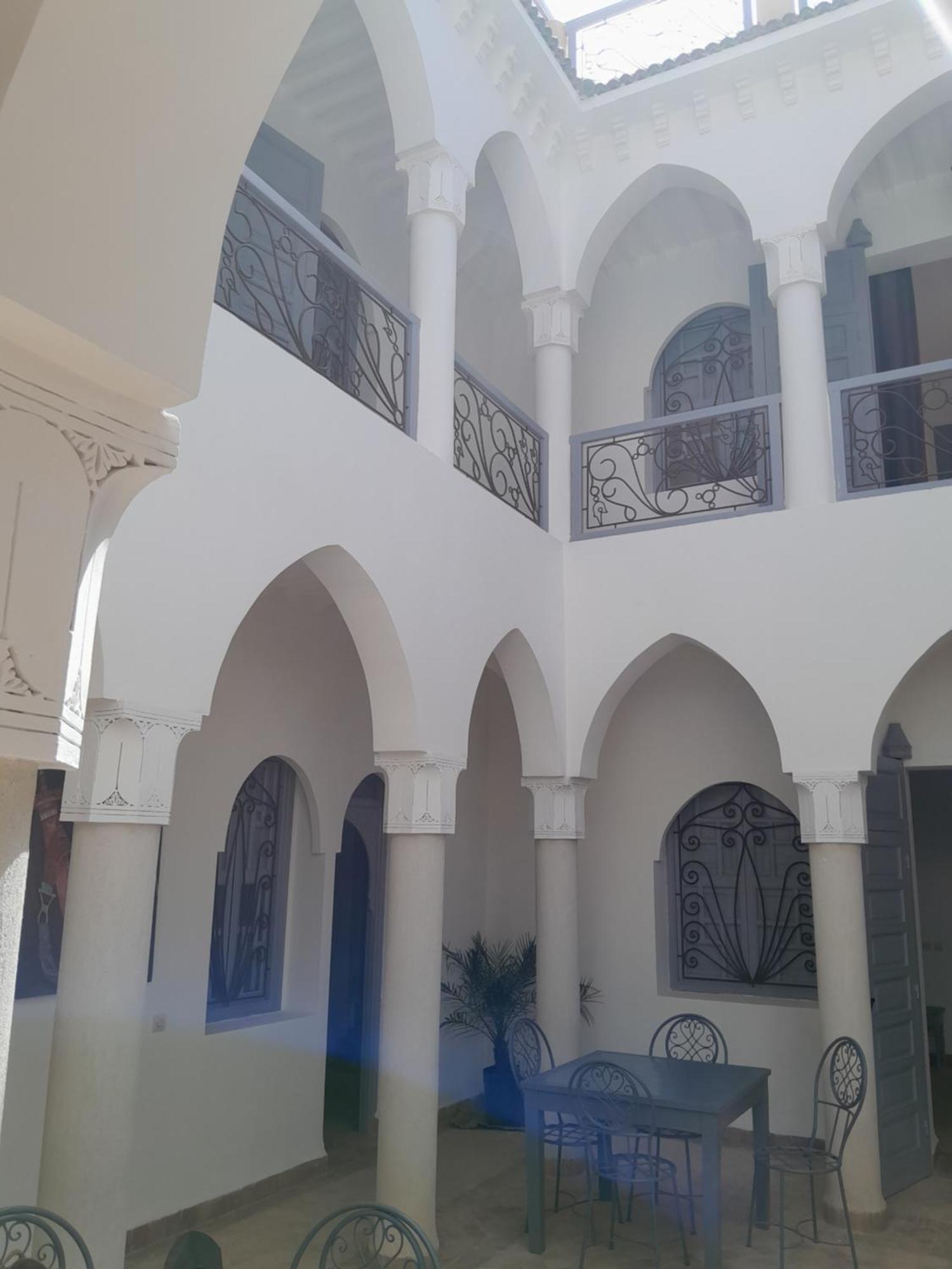 Villa Agora, Villa A La Campagne Proche Marrakech Sidi Abdallah Ghiat Exterior photo