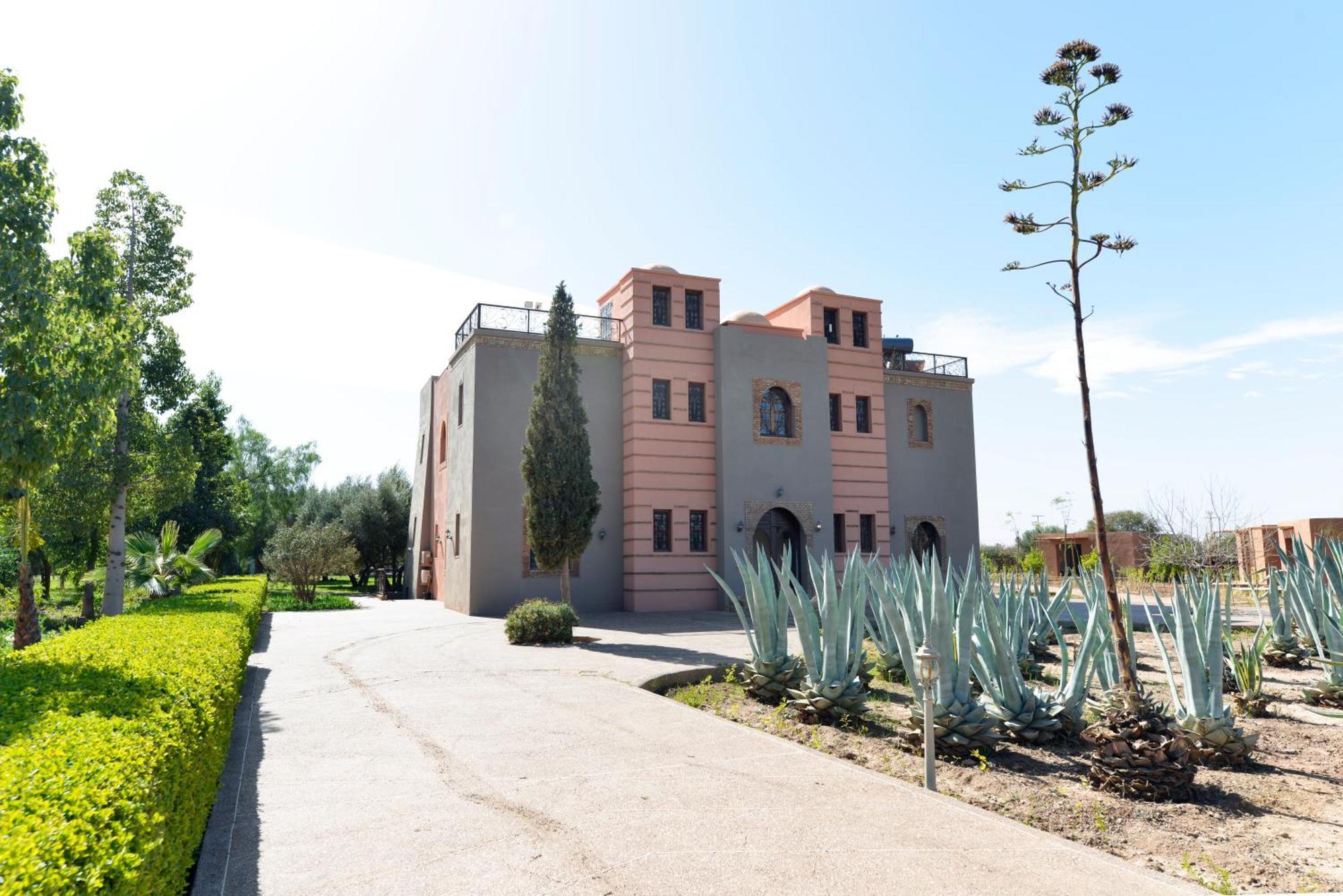 Villa Agora, Villa A La Campagne Proche Marrakech Sidi Abdallah Ghiat Exterior photo